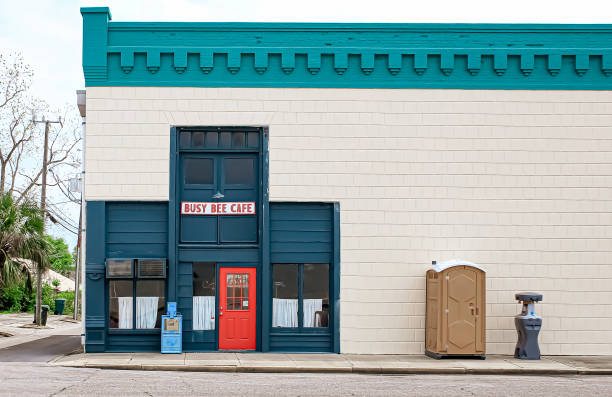 Best Porta potty delivery and setup  in Apache, OK
